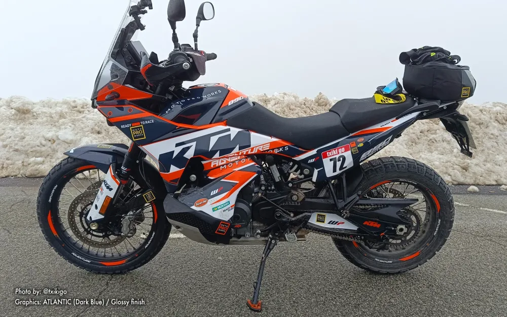 KTM 790/890 Adventure R/S 2023 GRAPHICS - "Atlantic" (Donkerblauw)