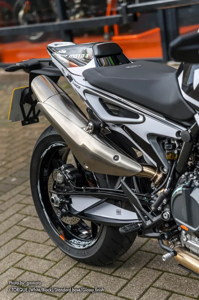KTM 890 Duke R GRAPHICS - "Torque" (Wit/Zwart)