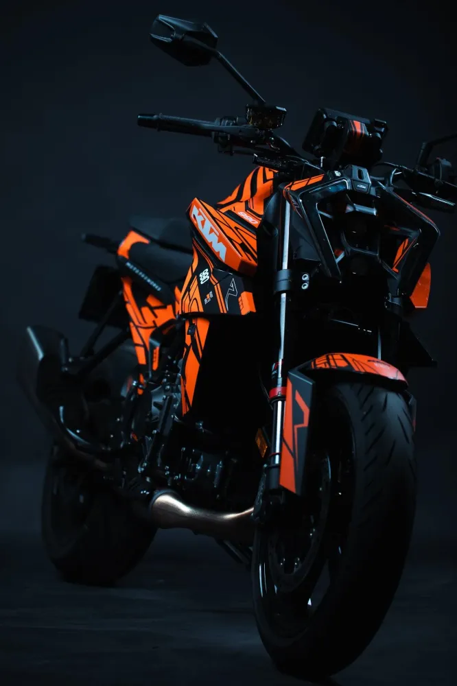 KTM 990 Duke GRAPHICS - "Pulse" (Zwart/Oranje)