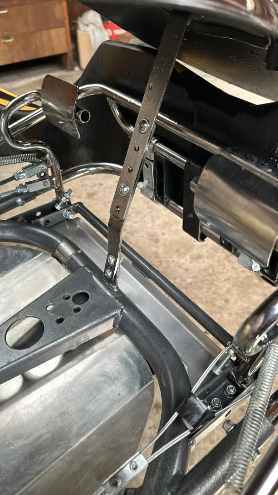 Paneelspoiler onderste steunset KG 509 MS Kart