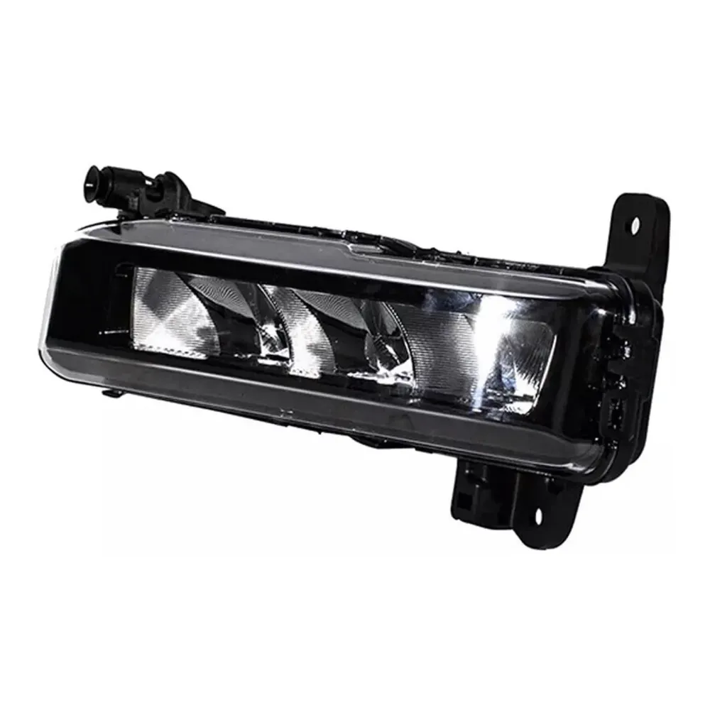 1 stks LED Rechtsvoor Mistlamp Voor BMW G20 G21 X1 F48 LCI F45 F46 63178089526