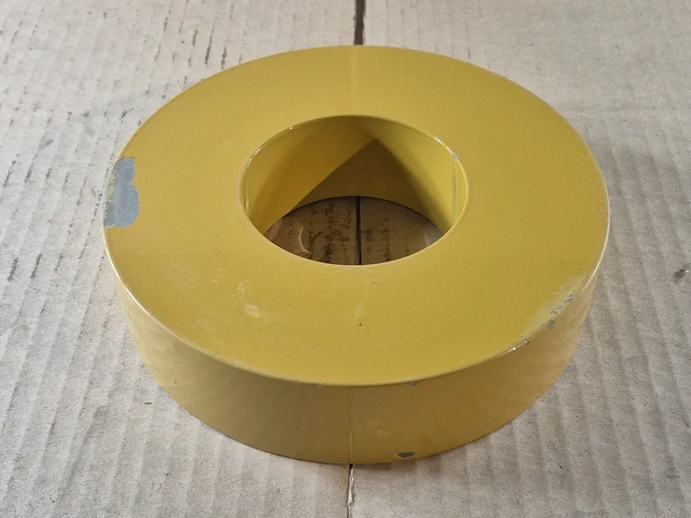 77 X 170 X 40mm Hollow Spacer 6Y-9287