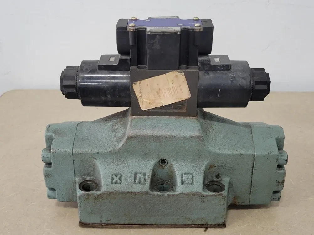 Directional Valve Pilot Operated DSHG-06-3C2-D12-5390, 02131426 voor Vrachtwagens